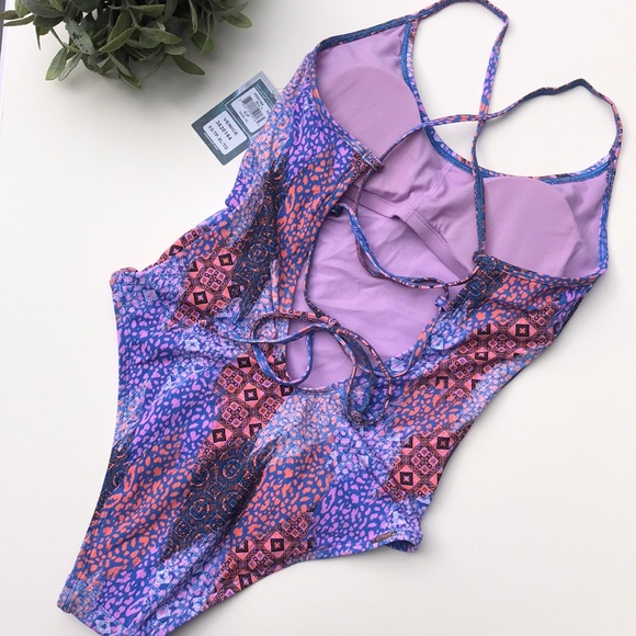 Eidon Surf | Naomi One Piece in Venice - Picture 7 of 8